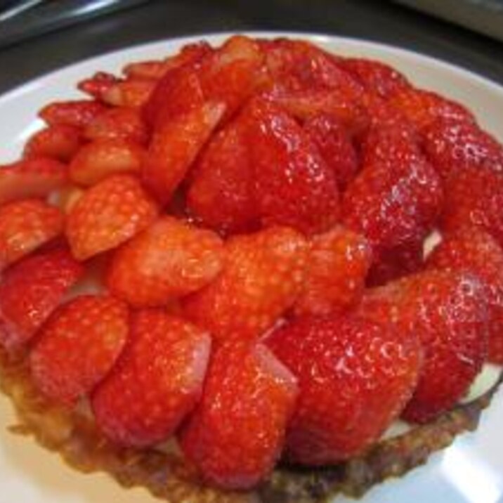 イチゴ大量使用の贅沢タルト レシピ 作り方 By 黒スイカ321 楽天レシピ